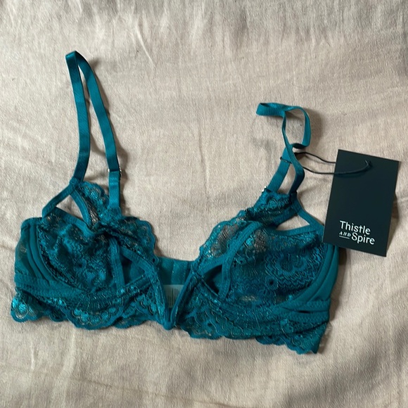 Thistle and Spire lace bra - Picture 4 of 9